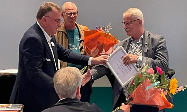 Voorzitter Jan Kuppen gekozen tot vrijwilliger van het jaar